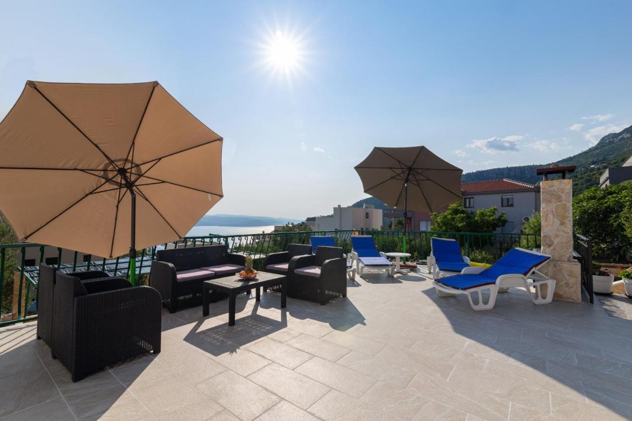 Navis Sea View Apartment With Pool Makarska Exteriör bild