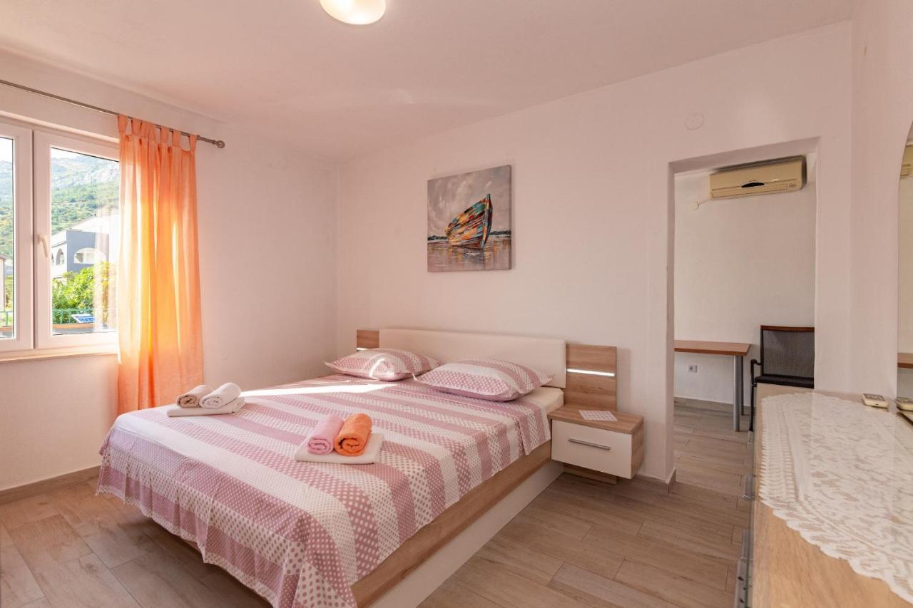 Navis Sea View Apartment With Pool Makarska Exteriör bild