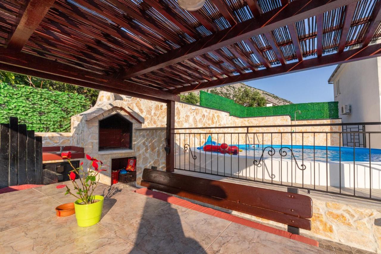 Navis Sea View Apartment With Pool Makarska Exteriör bild