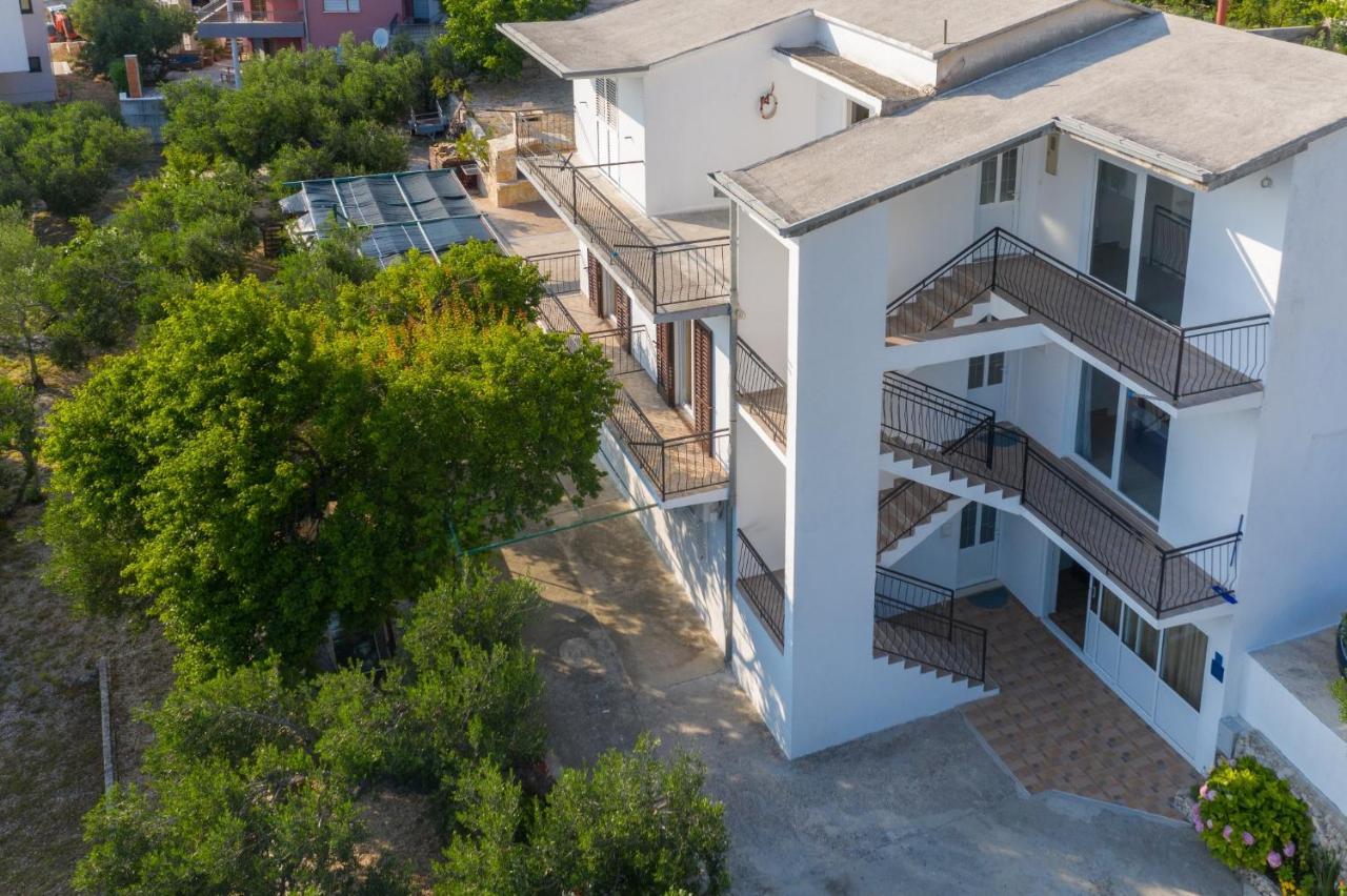 Navis Sea View Apartment With Pool Makarska Exteriör bild